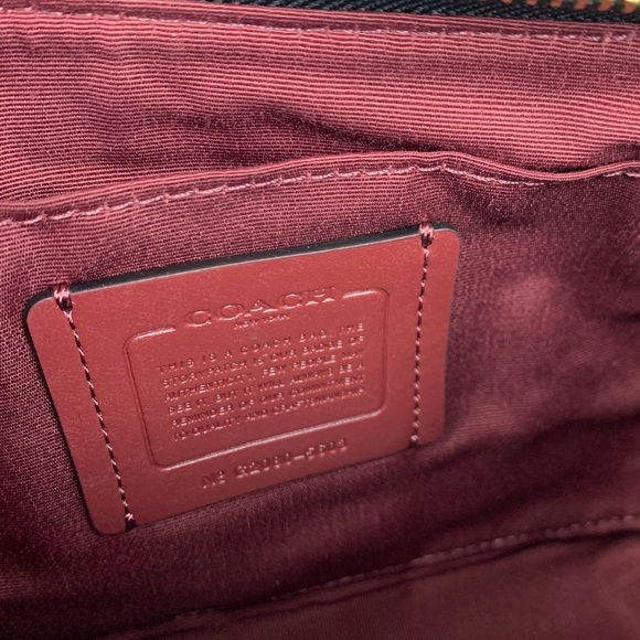 Coach Georgie Baguette - Picture 14 of 14